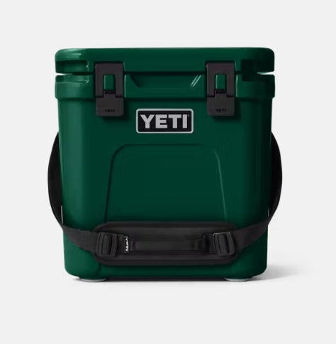 YETI- Roadie 24 2.0 Hard Cooler in Black Forest Green