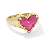KENDRA SCOTT- Framed Gold Ari Heart Band Ring in Azalea Illusion