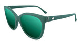 KNOCKAROUND- Deja Views in Poison Ivy