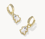 KENDRA SCOTT- Ghost Huggie Earrings in Gold White Mother of Pearl