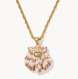 KENDRA SCOTT- Lucia Shell Pendant Necklace in Vintage Gold Neutral Scallop