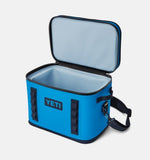 YETI- Hopper Flip 18 Soft Cooler in Big Wave Blue