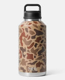 YETI- 64oz Chug Bottle in Wetlands Camo