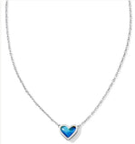 KENDRA SCOTT- Framed Silver Ari Heart Pendant Necklace in Mood Stone