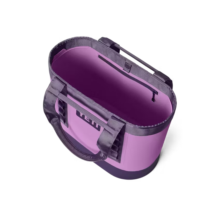 YETI- Camino Carryall 35 in Desert Bloom