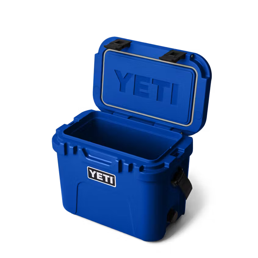 YETI- Roadie 15 Hard Cooler in Royal Blue