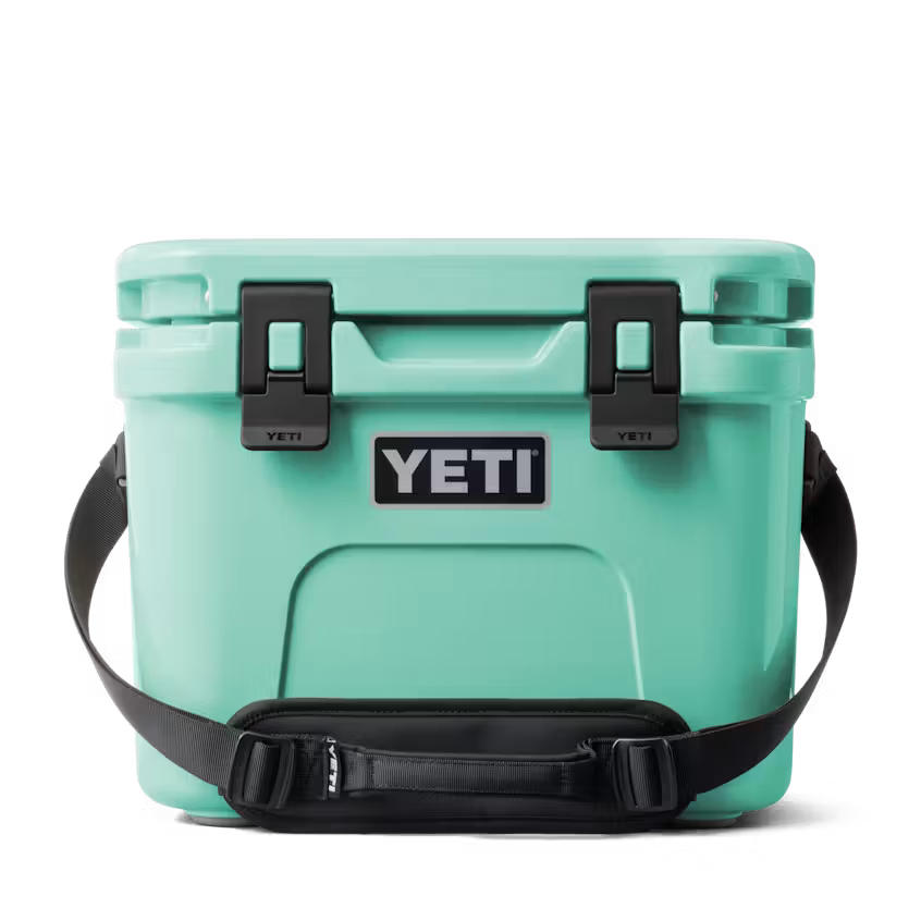 YETI- Roadie 15 Hard Cooler in Seafoam