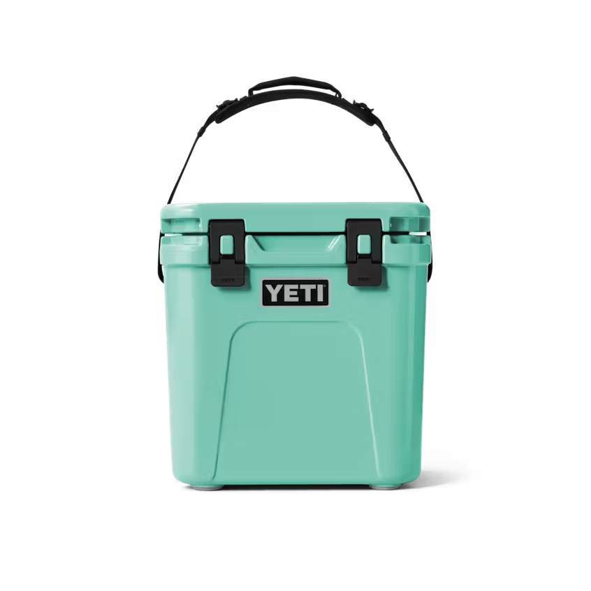 YETI- Roadie 24 2.0 Hard Cooler in Seafoam