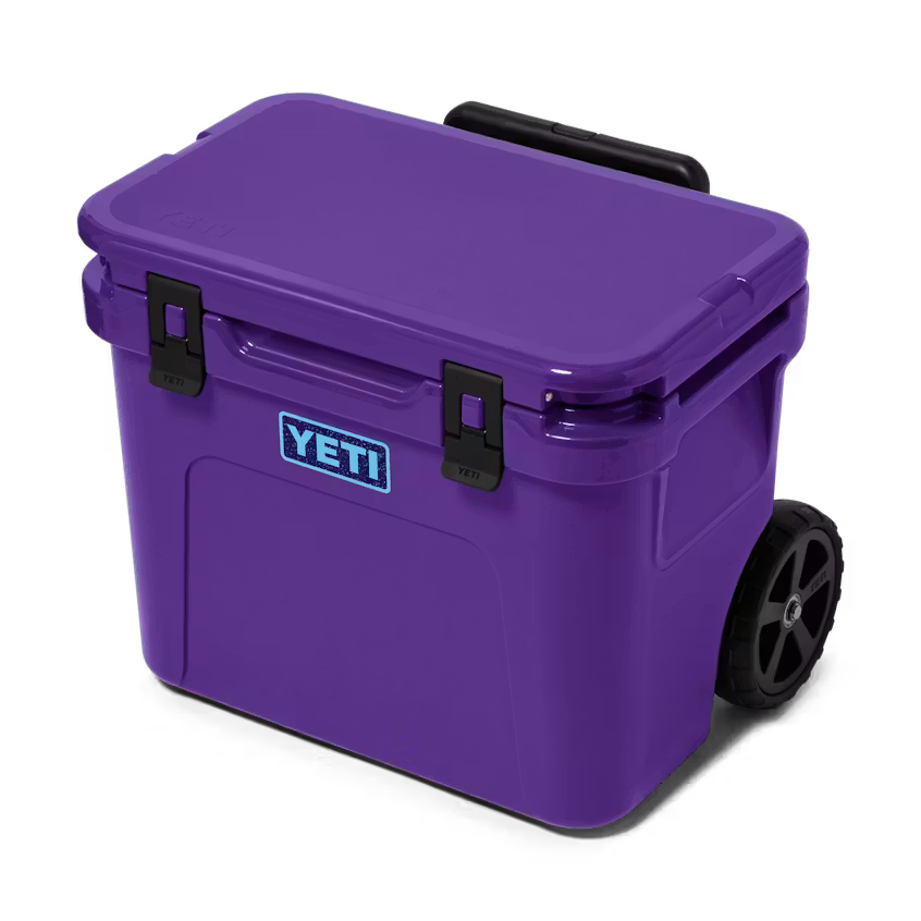 YETI- Roadie 32 Hard Cooler in Pace Purple/Blue