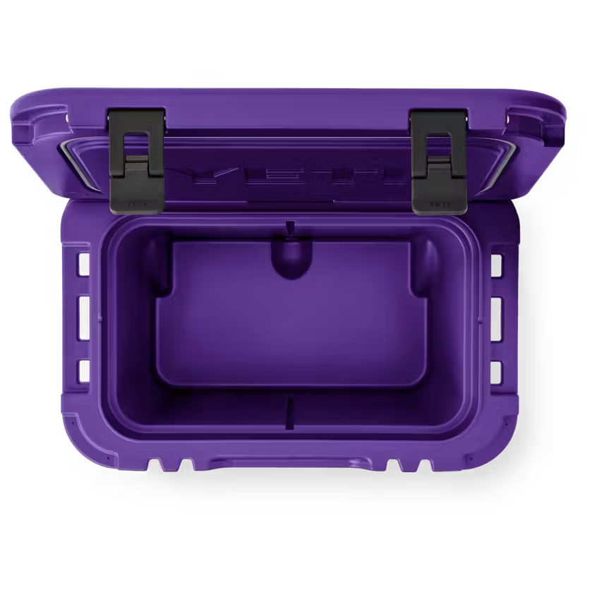 YETI- Roadie 32 Hard Cooler in Pace Purple/Blue