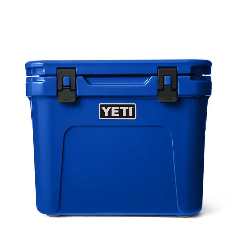 YETI- Roadie 32 Wheeled Cooler in Royal Blue
