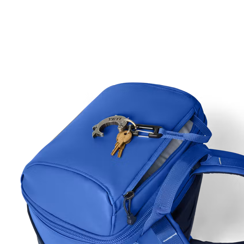 YETI- Daytrip 20L Insulated Backpack in Royal Blue