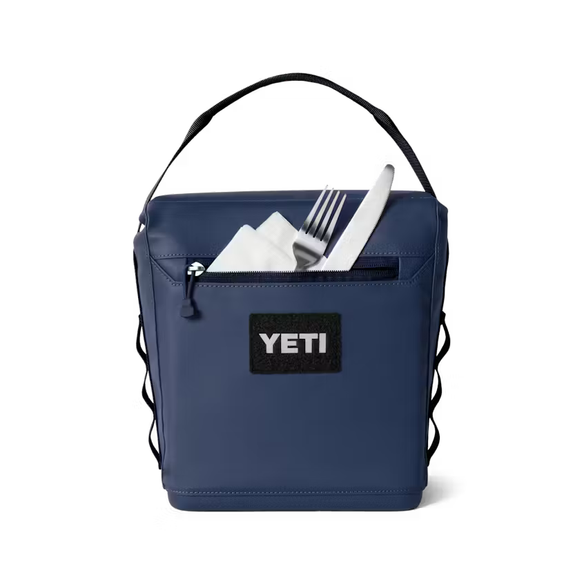 YETI- Daytrip Insulated Lunch Bag 6L in Navy