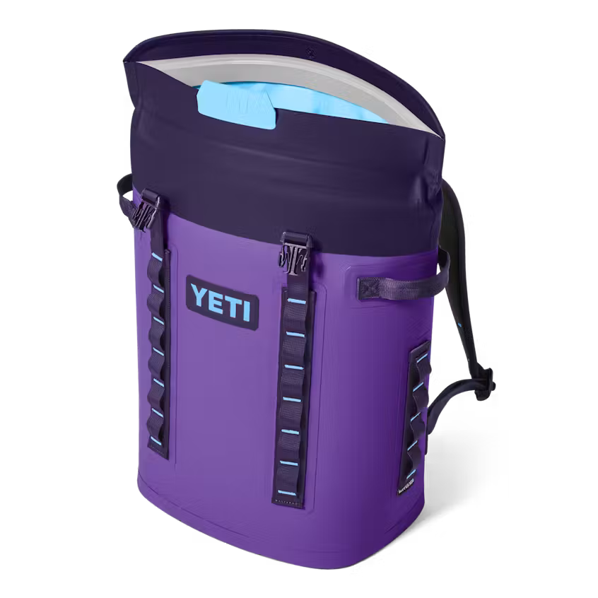 YETI- Hopper M20 Backpack Cooler in Pace Purple/Blue