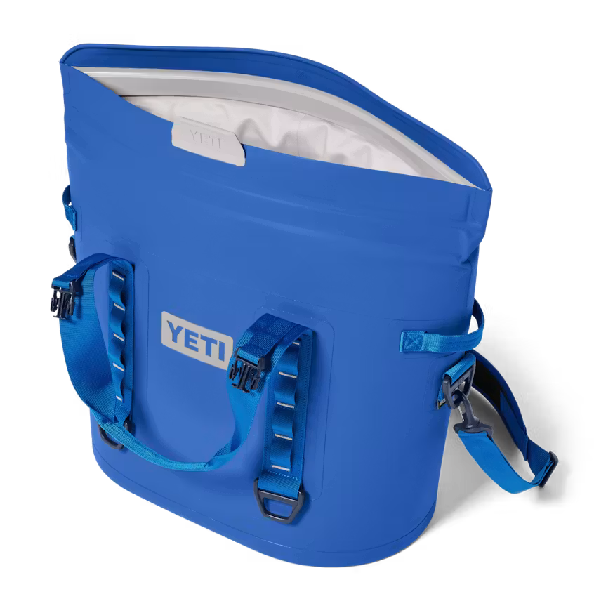 YETI- Hopper M30 Soft Cooler in Royal Blue